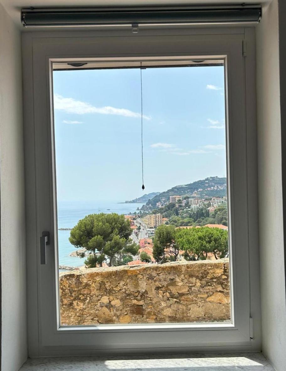 Casa Vacanze Merletto Imperia Kültér fotó