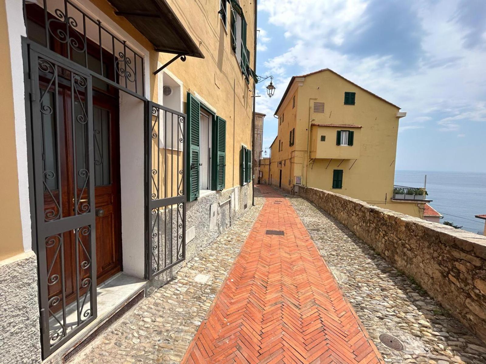 Casa Vacanze Merletto Imperia Kültér fotó