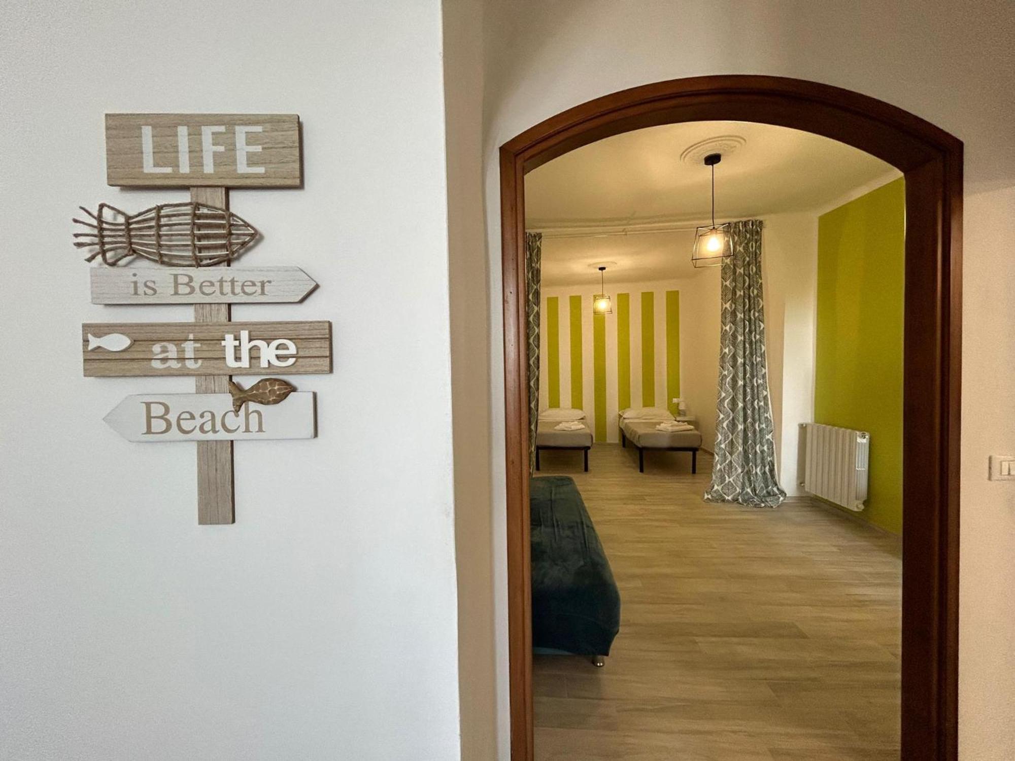 Casa Vacanze Merletto Imperia Kültér fotó
